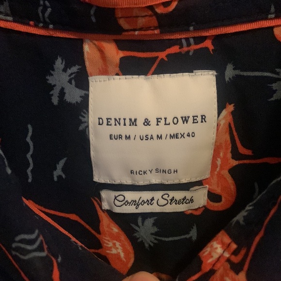 Denim & Flower button down shirt. Medium. - Picture 2 of 4